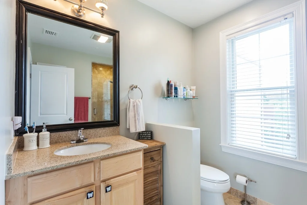 3 bed, 2 bath apartment for rent at 655 E 2nd St Unit 204, South Boston — photo 8 of 11