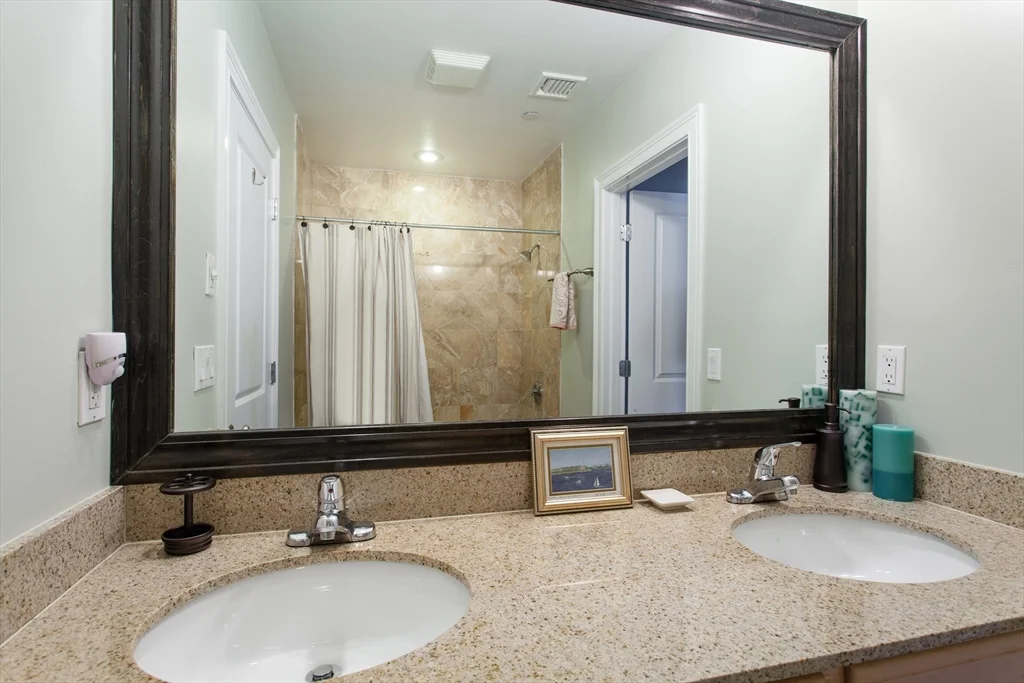 3 bed, 2 bath apartment for rent at 655 E 2nd St Unit 204, South Boston — photo 10 of 11