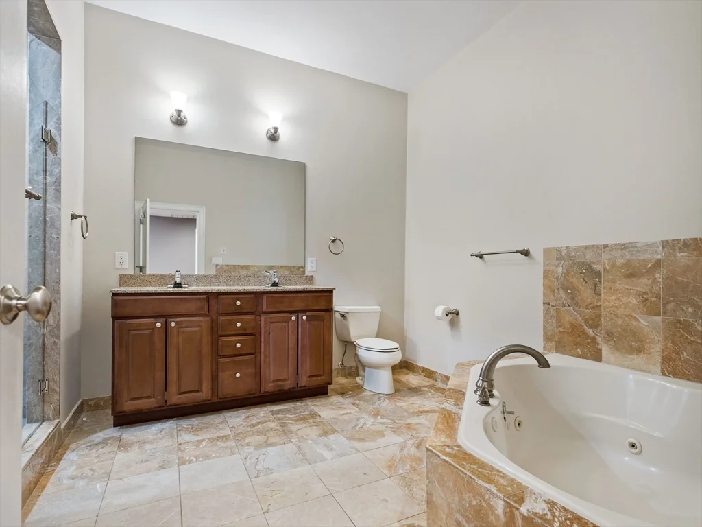 3 bed, 2 bath apartment for rent at 655 E 2nd St Unit 207, South Boston — photo 11 of 15