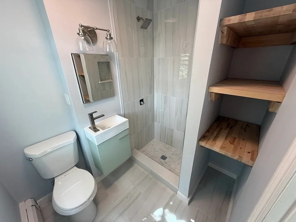 1 bed, 1 bath apartment for rent at 655 East 7th St Unit 2, South Boston — photo 9 of 9
