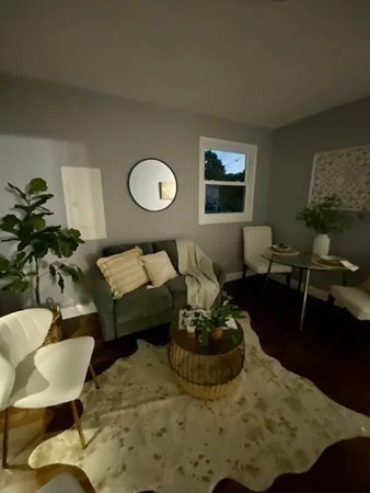 1 bed, 1 bath apartment for rent at 655 Gardners Neck Rd Unit 2, Swansea — photo 5 of 10