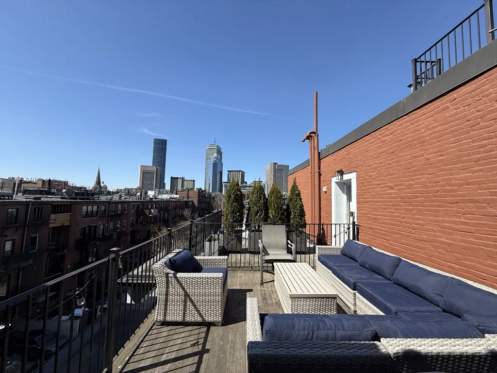 1 bed, 1 bath apartment for rent at 655 Tremont St Unit 9, South End — photo 6 of 6