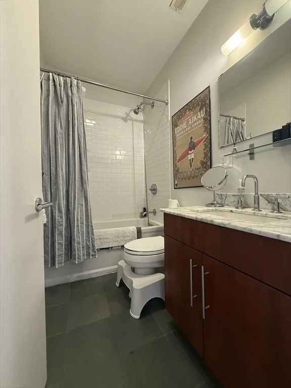 1 bed, 1 bath apartment for rent at 655 Tremont St Unit 9, South End — photo 5 of 6