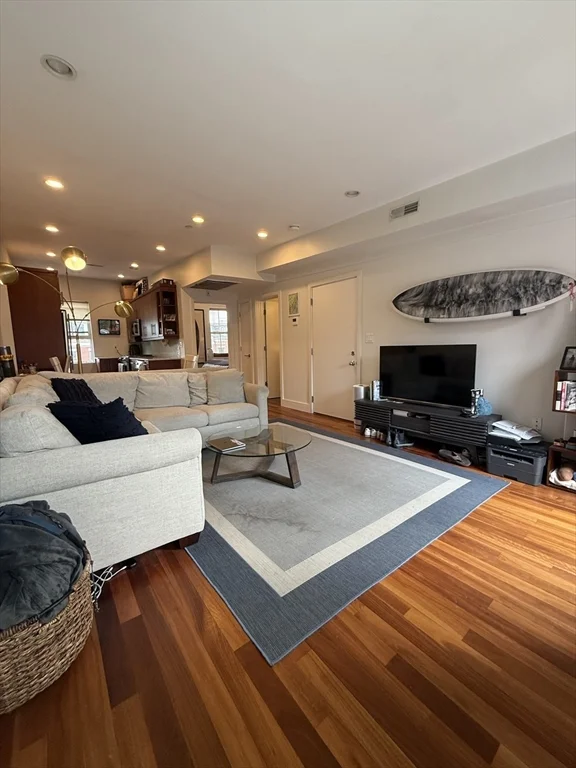 1 bed, 1 bath apartment for rent at 655 Tremont St Unit 9, South End — photo 3 of 6