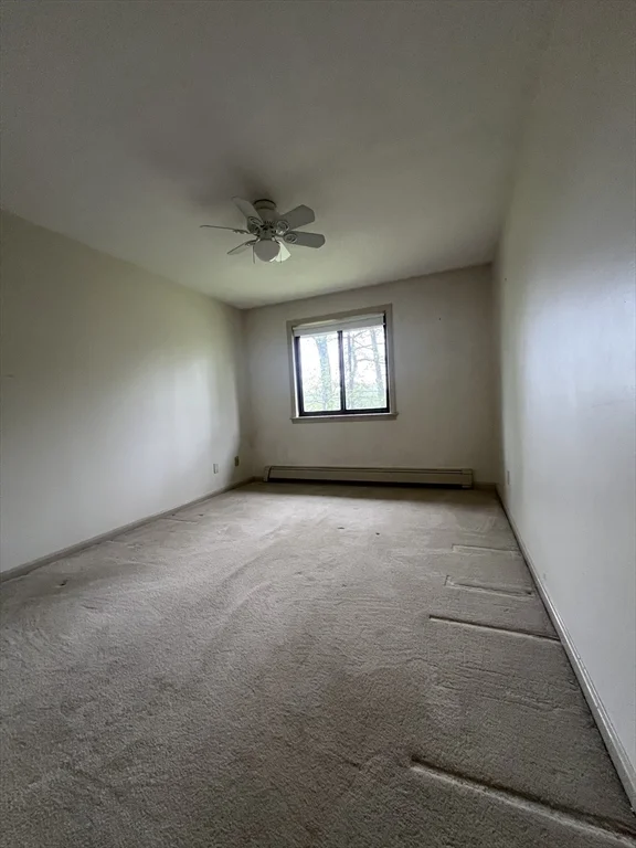 2 bed, 1 bath apartment for rent at 655 W Lowell Ave Unit 14, Haverhill — photo 7 of 13