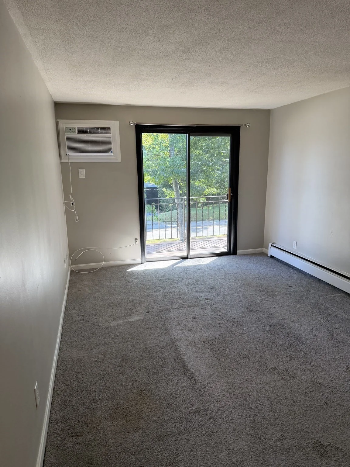 1 bed, 1 bath apartment for rent at 655 West Lowell Ave Unit 12, Zip 01832 — photo 7 of 10