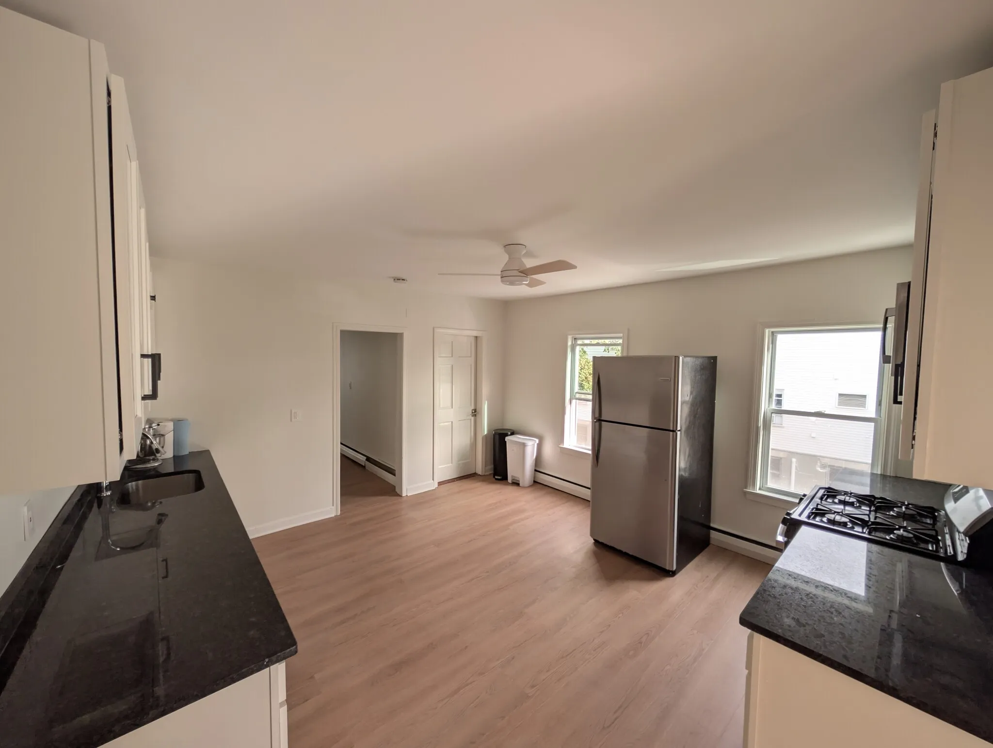 3 bed, 1 bath apartment for rent at 656 Dorchester Ave Unit 2, South Boston — photo 3 of 12