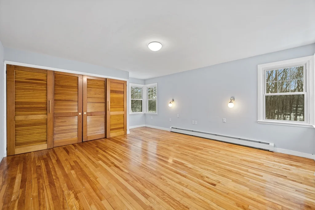 3 bed, 1 bath apartment for rent at 656 Grove St Unit 1, Worcester — photo 27 of 42