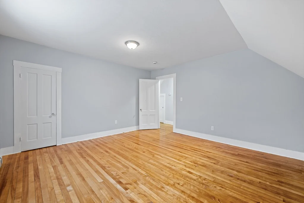 3 bed, 1 bath apartment for rent at 656 Grove St Unit 1, Worcester — photo 22 of 42