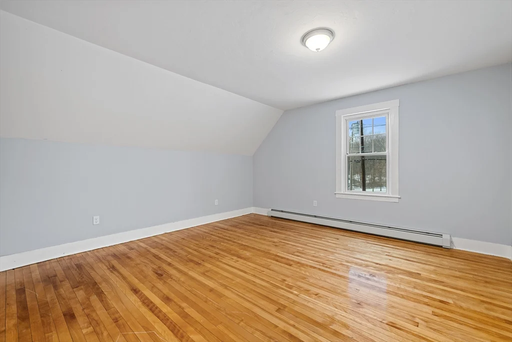 3 bed, 1 bath apartment for rent at 656 Grove St Unit 1, Worcester — photo 21 of 42