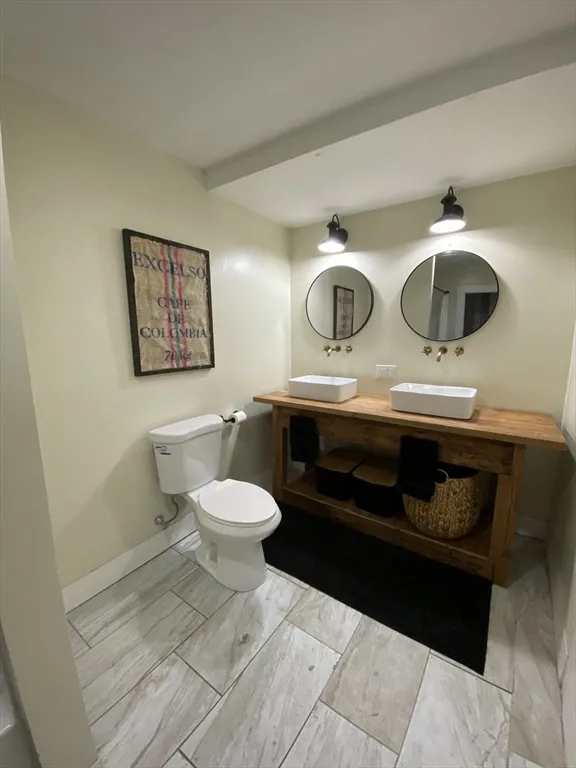 3 bed, 1 bath apartment for rent at 656 Grove St Unit 1, Worcester — photo 12 of 42