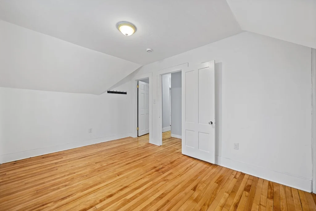 3 bed, 1 bath apartment for rent at 656 Grove St Unit 1, Worcester — photo 24 of 42