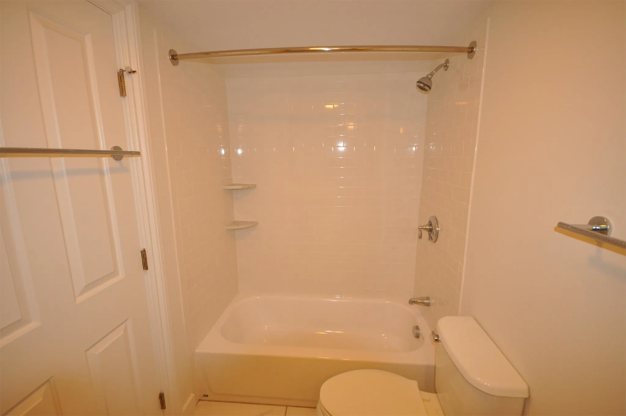 2 bed, 2 bath apartment for rent at 656 Massachusetts Ave Unit 1, South End — photo 9 of 14