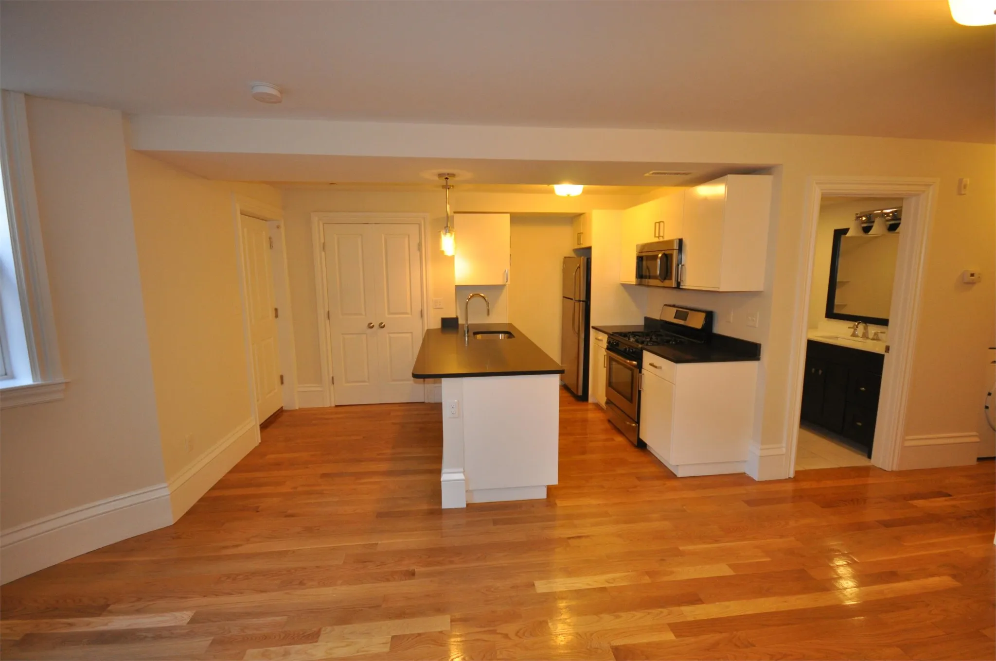 2 bed, 2 bath apartment for rent at 656 Massachusetts Ave Unit 1, South End — photo 5 of 14