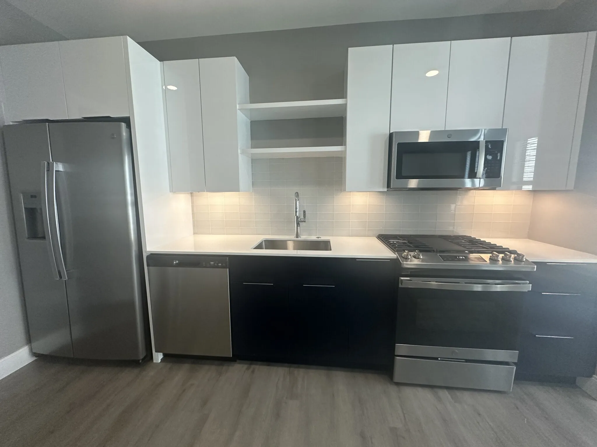 Studio bed, 1 bath apartment for rent at 656 Saratoga St Unit 301, East Boston — photo 9 of 17