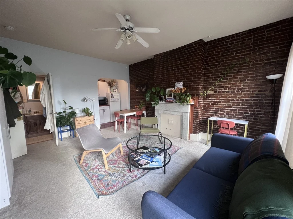 1 bed, 1 bath apartment for rent at 656 Tremont St Unit 7, South End