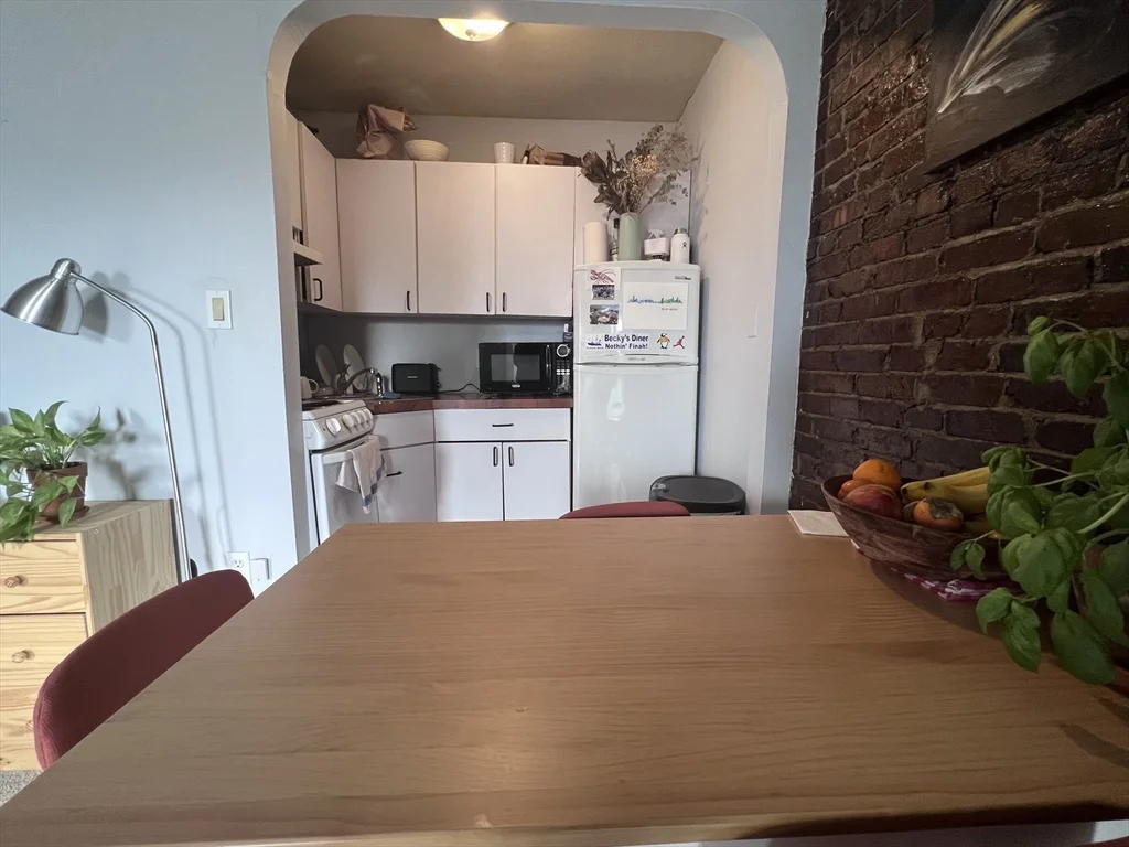 1 bed, 1 bath apartment for rent at 656 Tremont St Unit 7, South End — photo 3 of 9