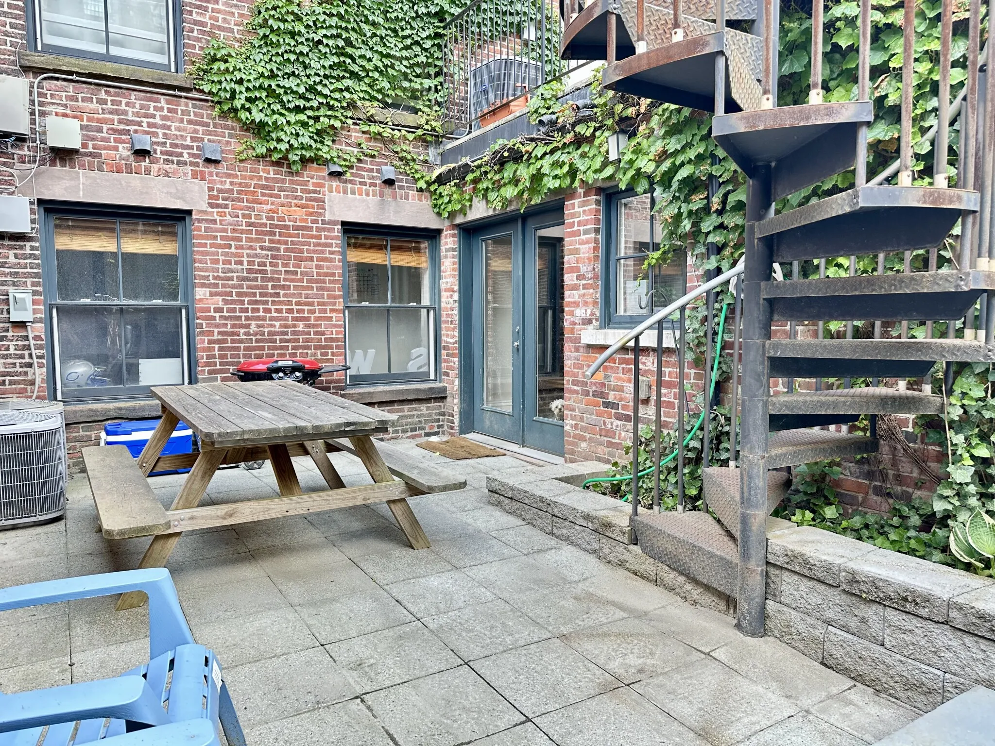2 bed, 1 bath apartment for rent at 658 Massachusetts Ave Unit 1B, South End — photo 10 of 14