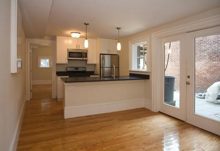 2 bed, 1 bath apartment for rent at 658 Massachusetts Ave Unit 1B, South End — photo 5 of 14