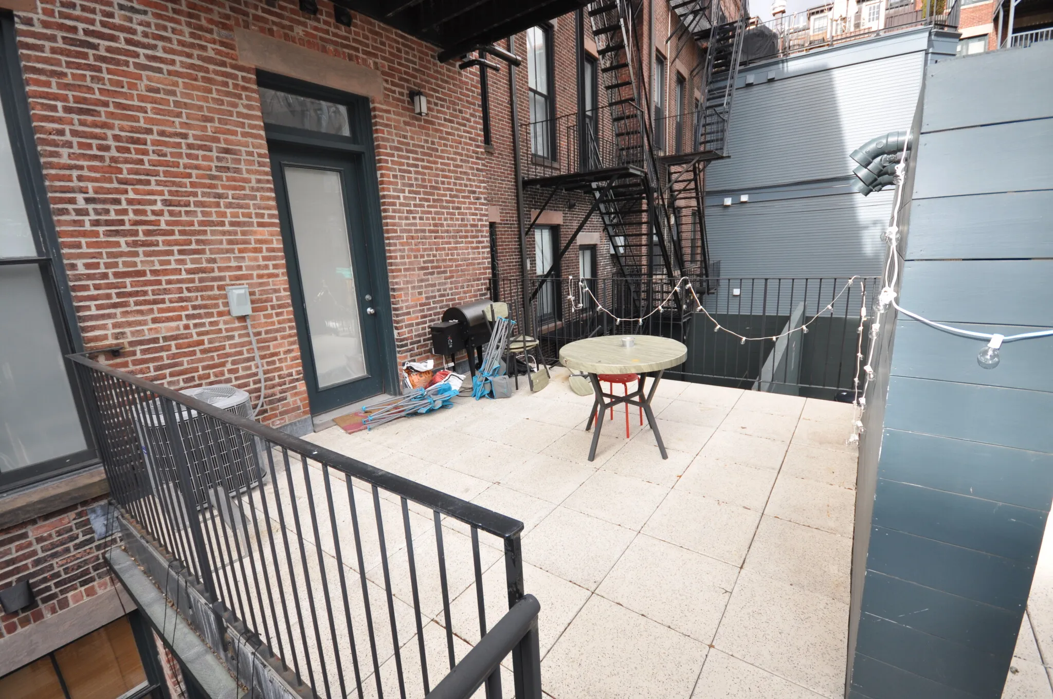 2 bed, 2 bath apartment for rent at 658 Massachusetts Ave Unit 2, South End — photo 11 of 12