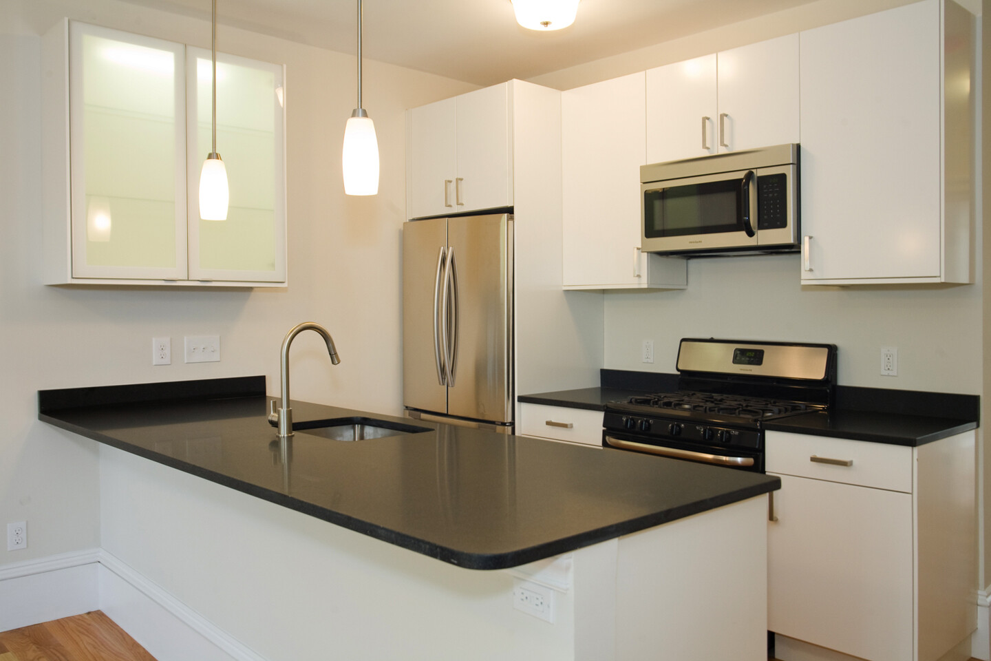 3 bed, 1.5 bath apartment for rent at 658 Massachusetts Ave Unit 3, South End — photo 1 of 22