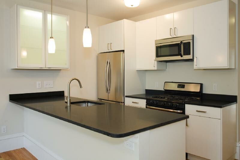 3 bed, 1.5 bath apartment for rent at 658 Massachusetts Ave Unit 5, South End — photo 4 of 18
