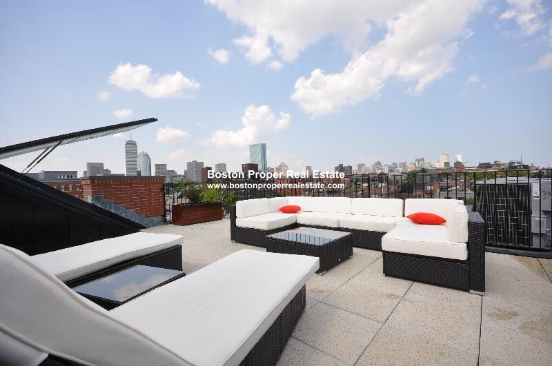 2 bed, 1 bath apartment for rent at 658 Massachusetts Ave Unit 6, South End — photo 15 of 17