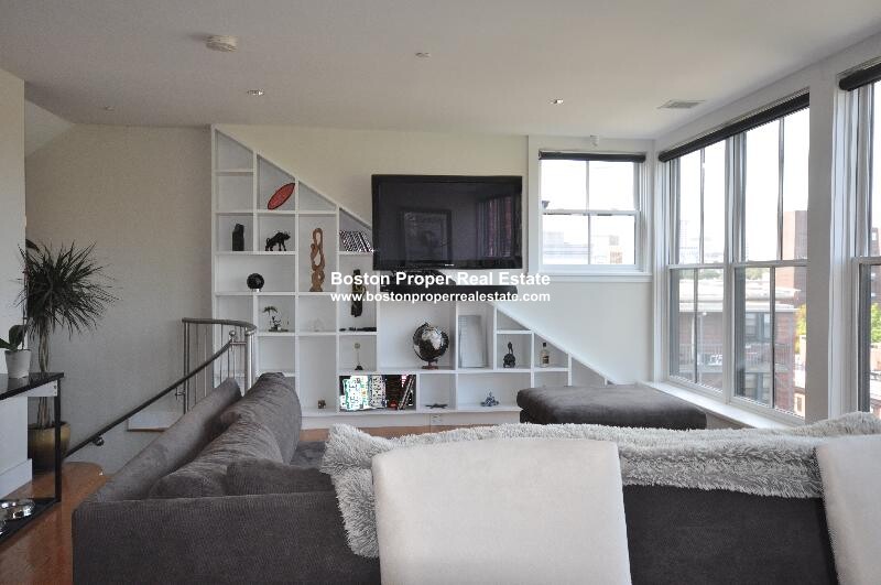 2 bed, 1 bath apartment for rent at 658 Massachusetts Ave Unit 6, South End — photo 5 of 17