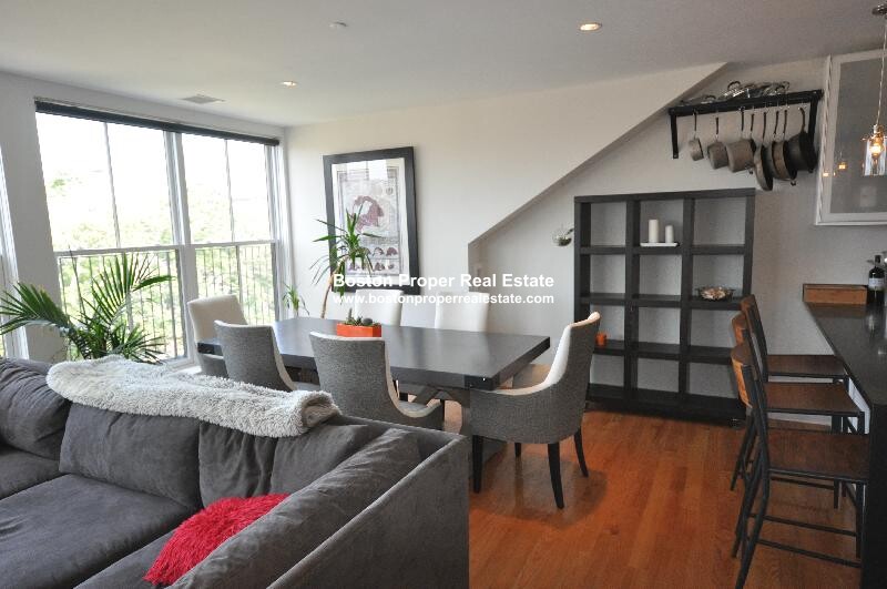 2 bed, 1 bath apartment for rent at 658 Massachusetts Ave Unit 6, South End — photo 2 of 17