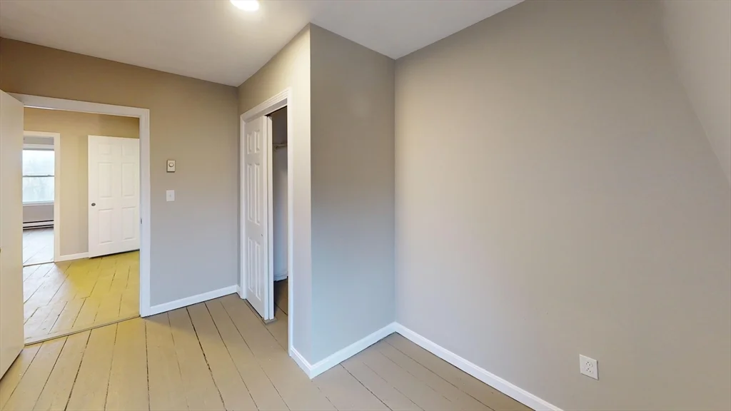 3 bed, 2 bath apartment for rent at 659 East 4th St Unit 3, South Boston — photo 16 of 27