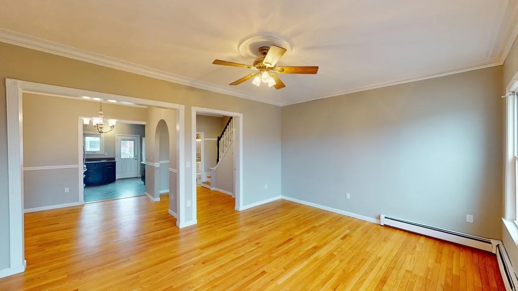 3 bed, 2 bath apartment for rent at 659 East 4th St Unit 3, South Boston — photo 15 of 27