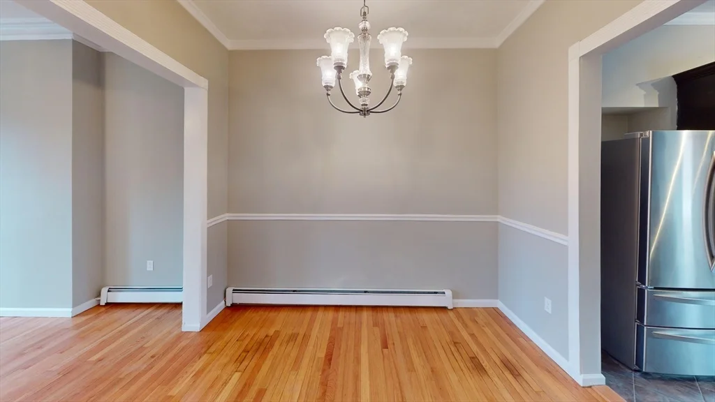 3 bed, 2 bath apartment for rent at 659 East 4th St Unit 3, South Boston — photo 2 of 27