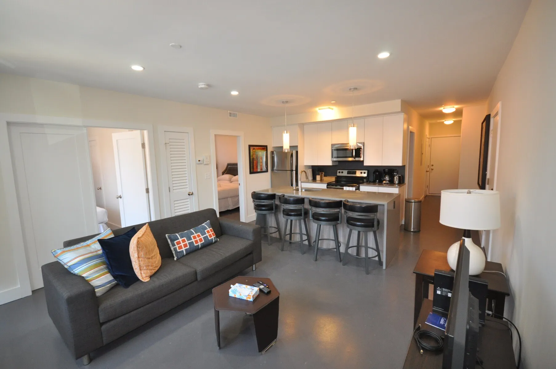 2 bed, 1 bath apartment for rent at 659 Massachusetts Ave Unit 3, Roxbury — photo 8 of 12