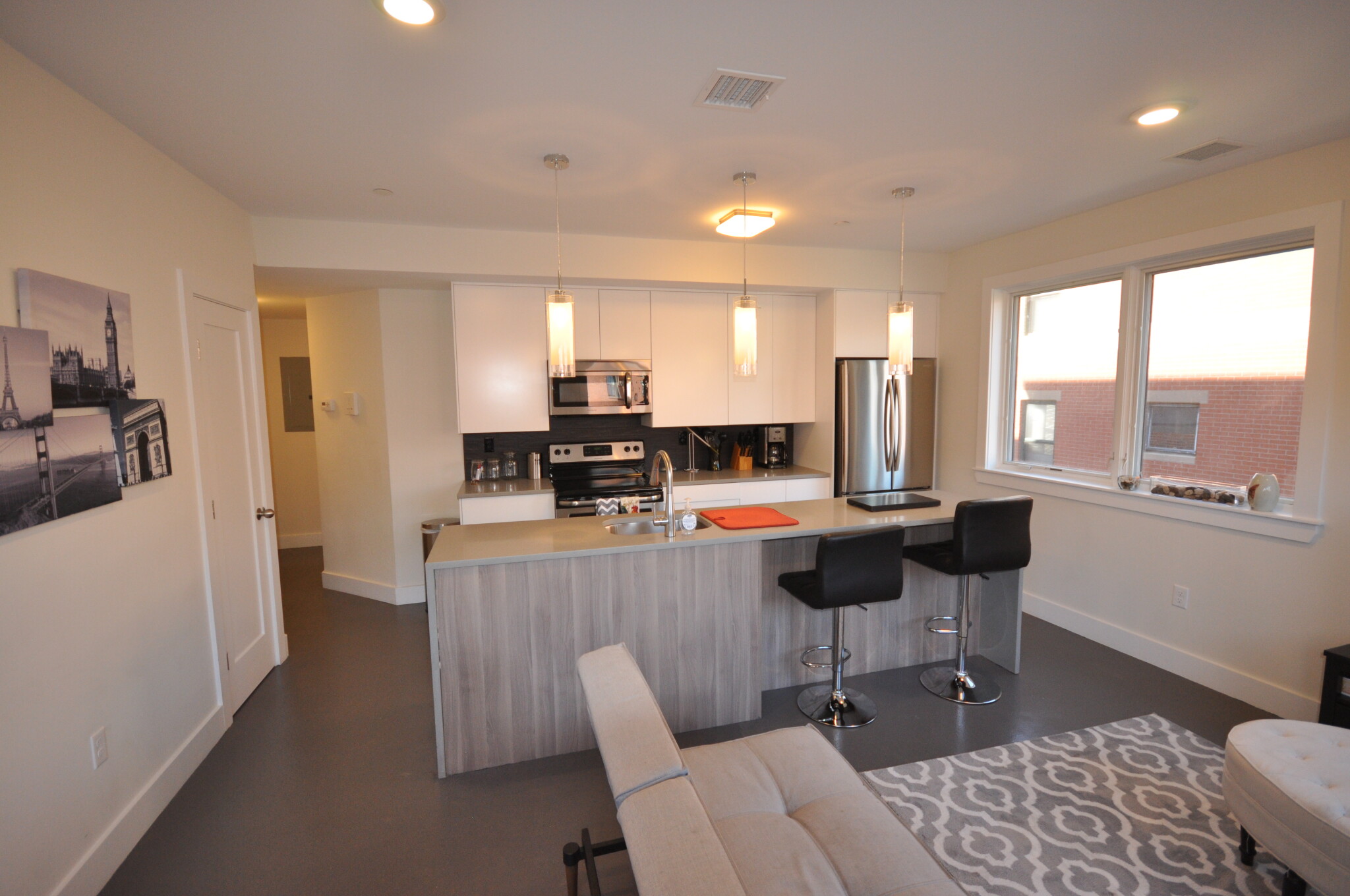 3 bed, 1.5 bath apartment for rent at 659 Massachusetts Ave Unit 4a, South End — photo 11 of 26