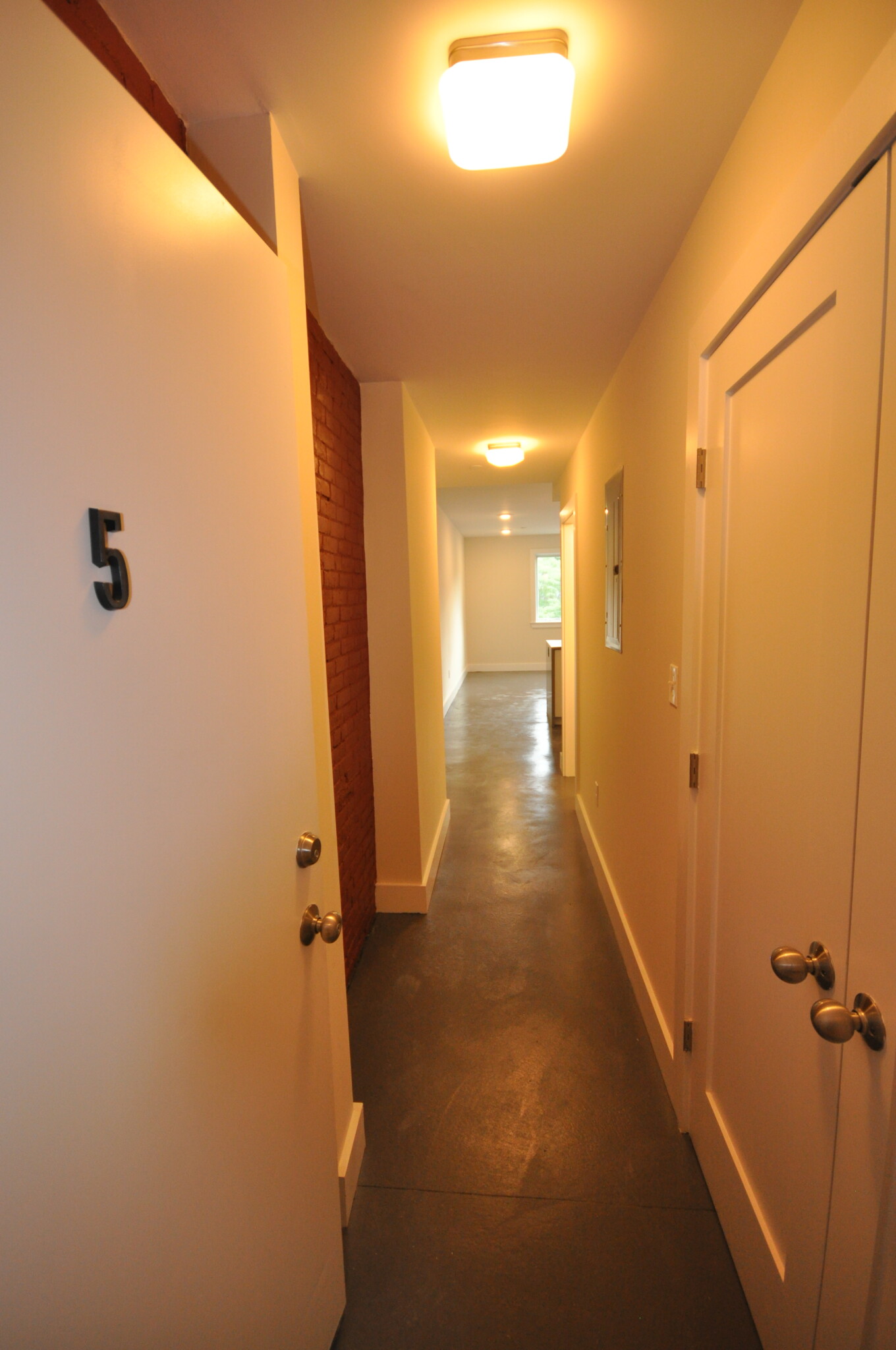 2 bed, 1 bath apartment for rent at 659 Massachusetts Ave Unit 5, Roxbury — photo 10 of 12