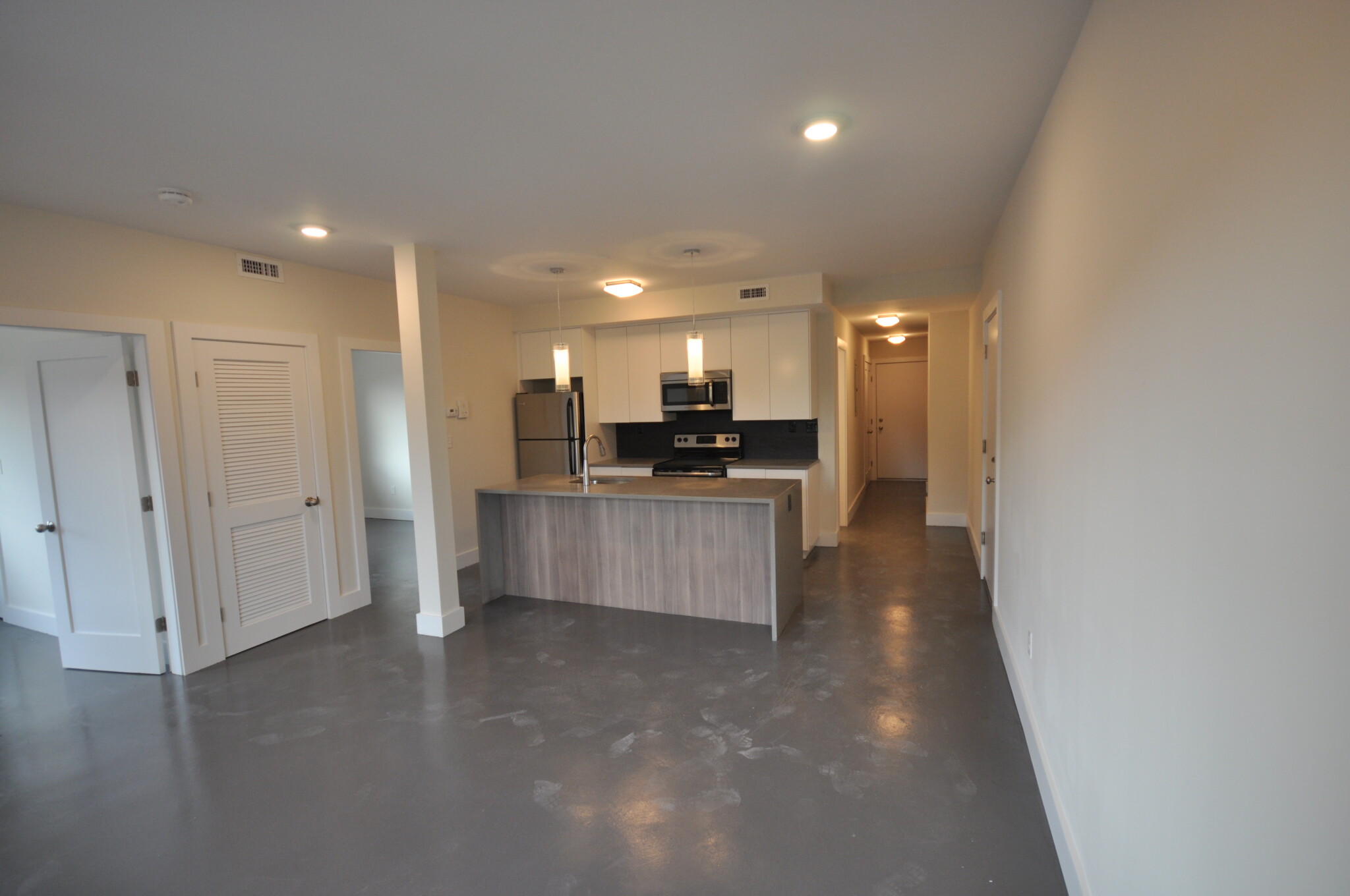2 bed, 1 bath apartment for rent at 659 Massachusetts Ave Unit 5, Roxbury — photo 4 of 12