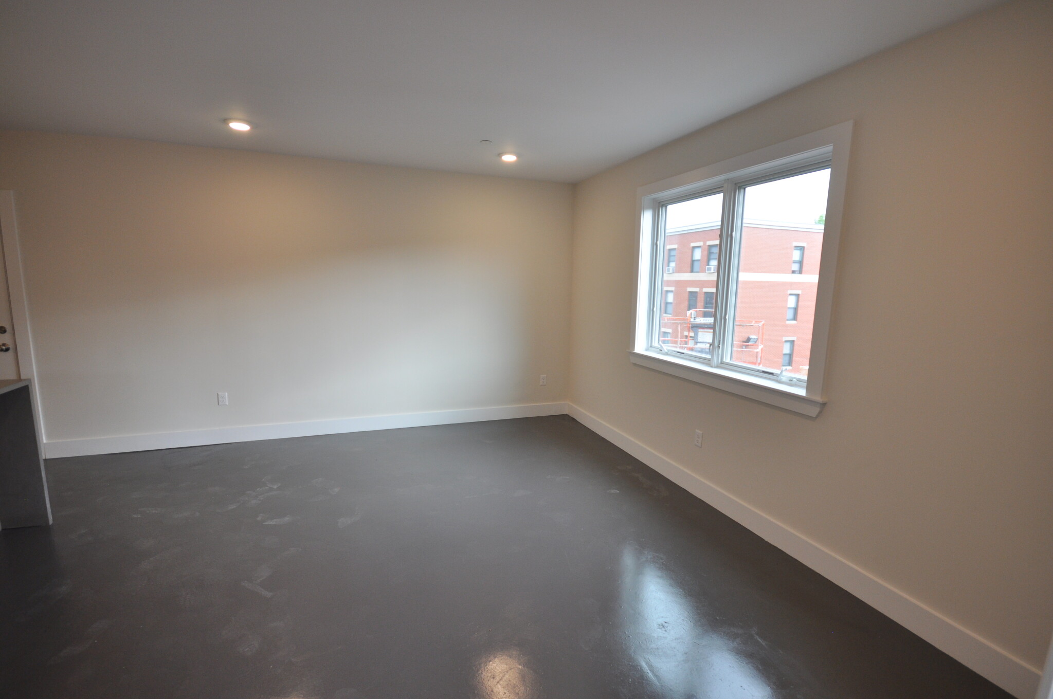 2 bed, 1 bath apartment for rent at 659 Massachusetts Ave Unit 5, Roxbury — photo 11 of 12