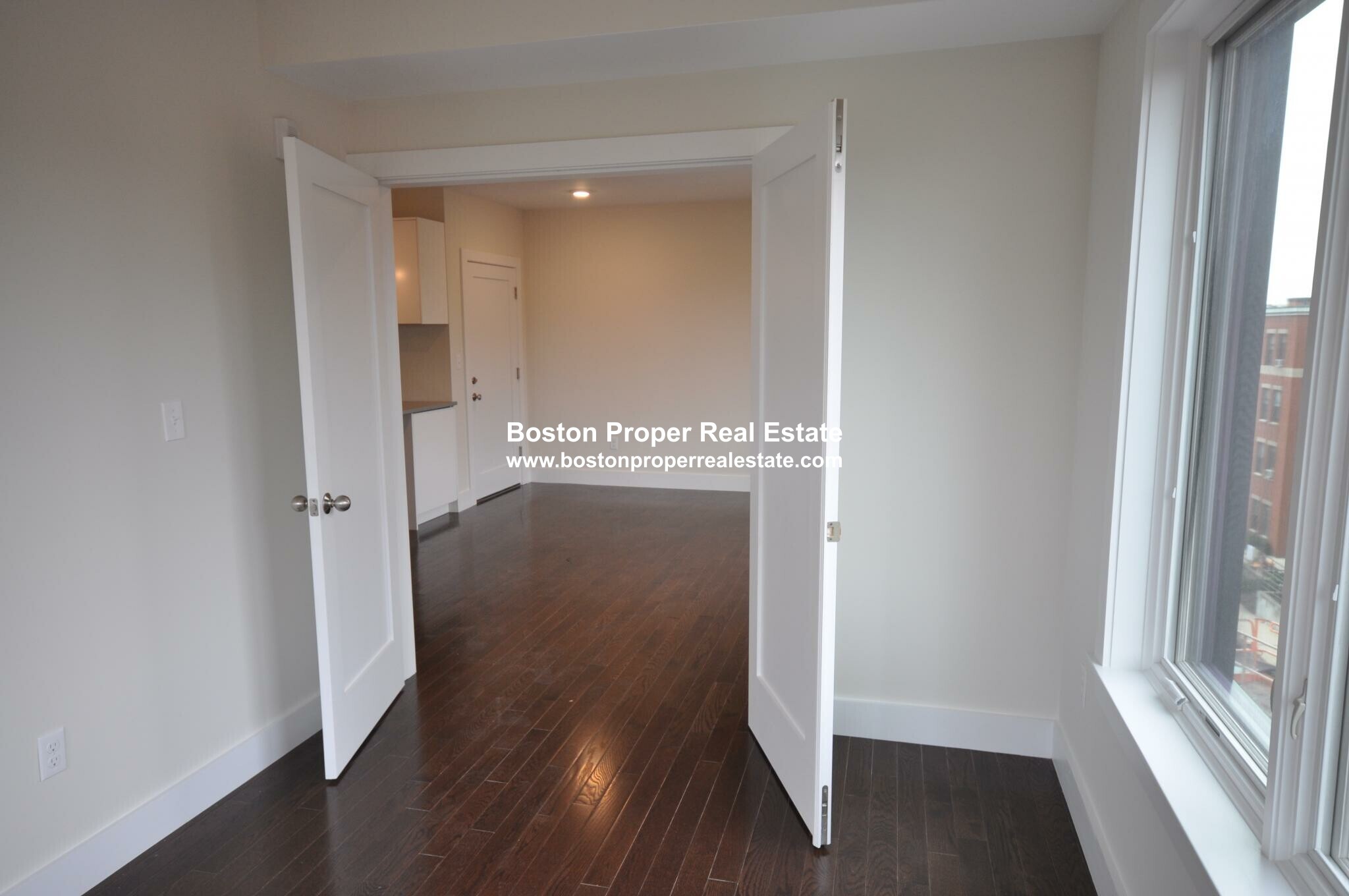 3 bed, 1.5 bath apartment for rent at 659 Massachusetts Ave Unit 7, Roxbury — photo 6 of 10
