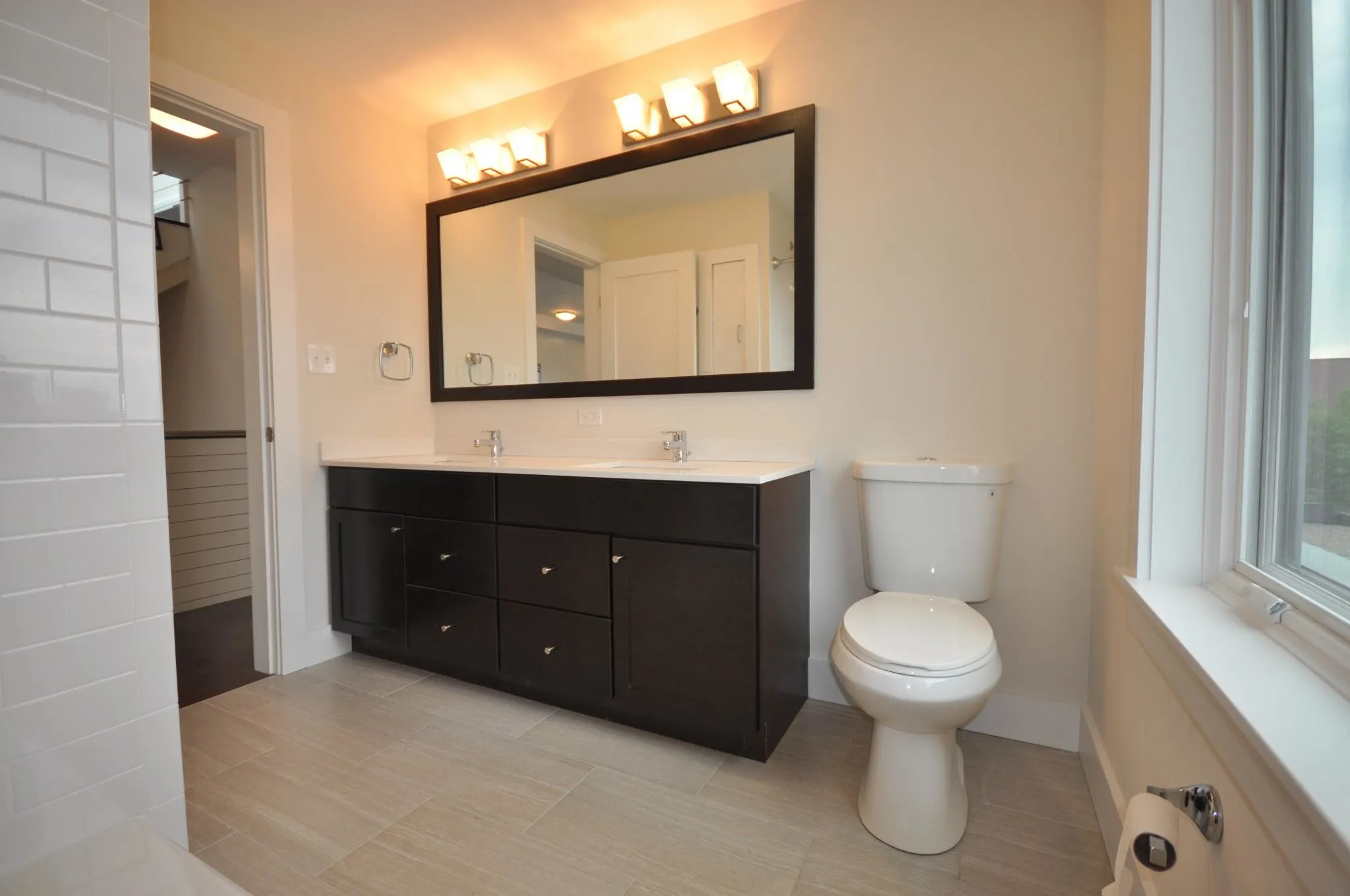 2 bed, 1 bath apartment for rent at 659 Massachusetts Ave Unit 9, Roxbury — photo 11 of 16