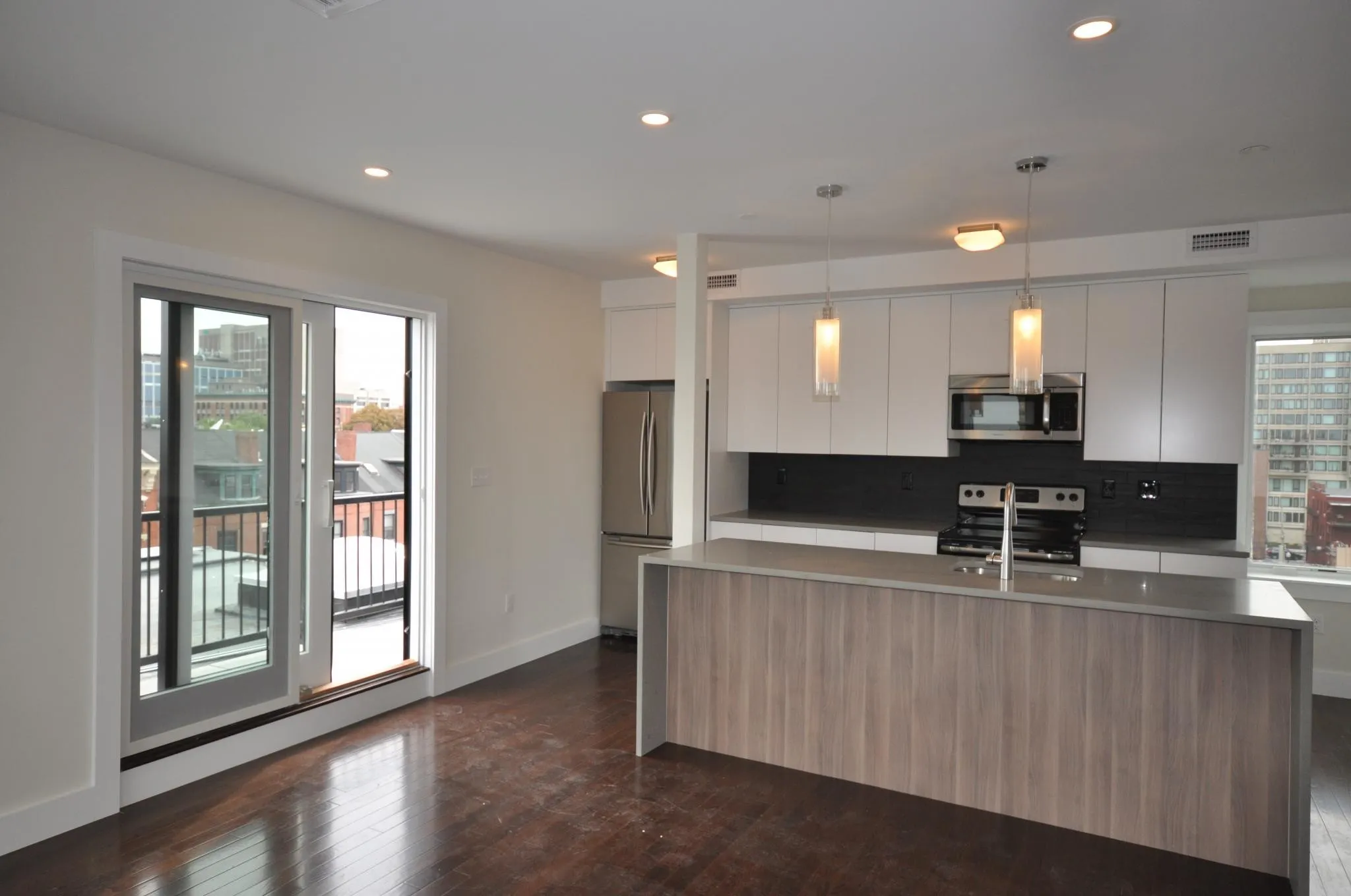 2 bed, 1 bath apartment for rent at 659 Massachusetts Ave Unit 9, Roxbury