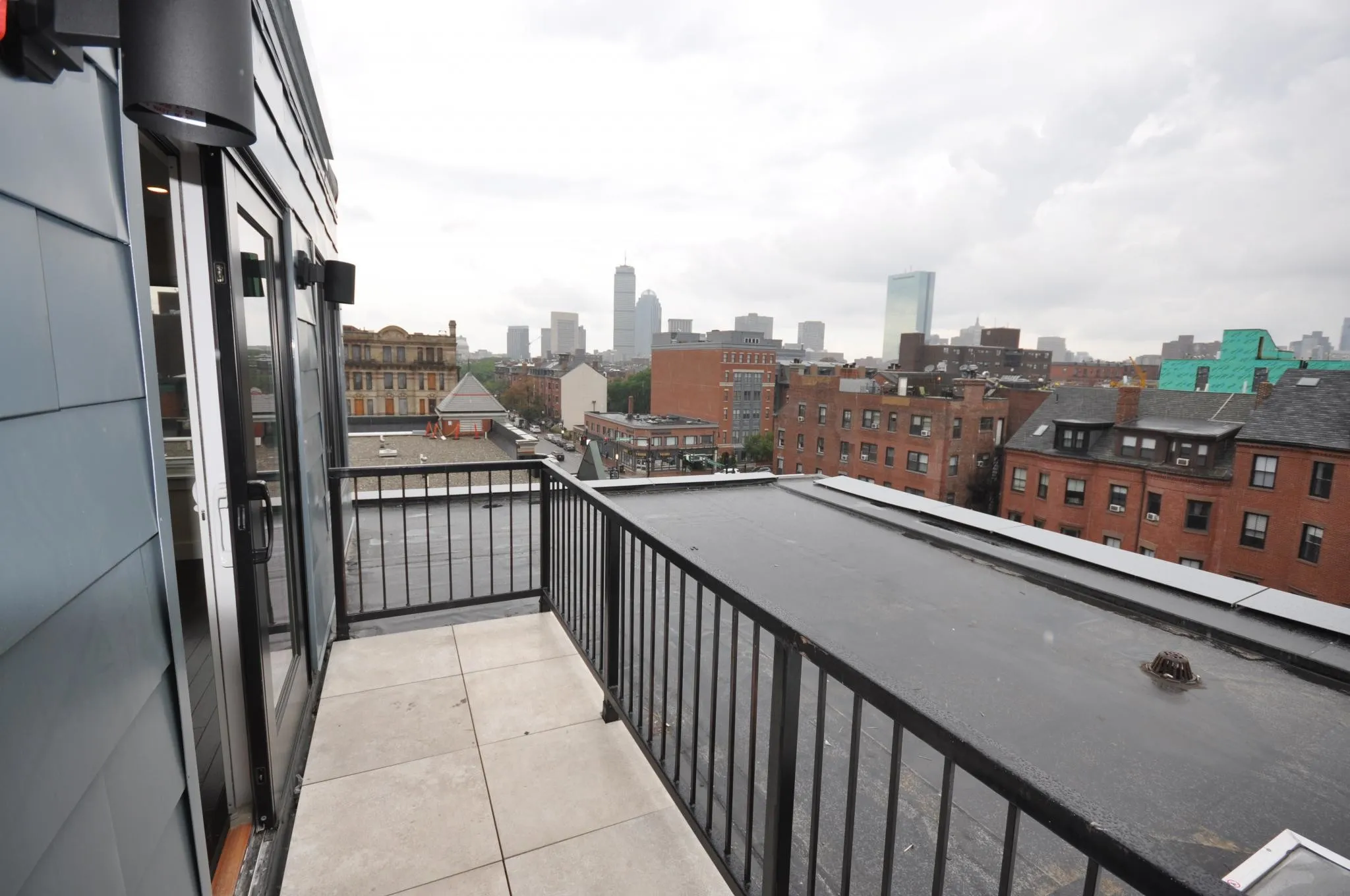 2 bed, 1 bath apartment for rent at 659 Massachusetts Ave Unit 9, Roxbury — photo 12 of 16