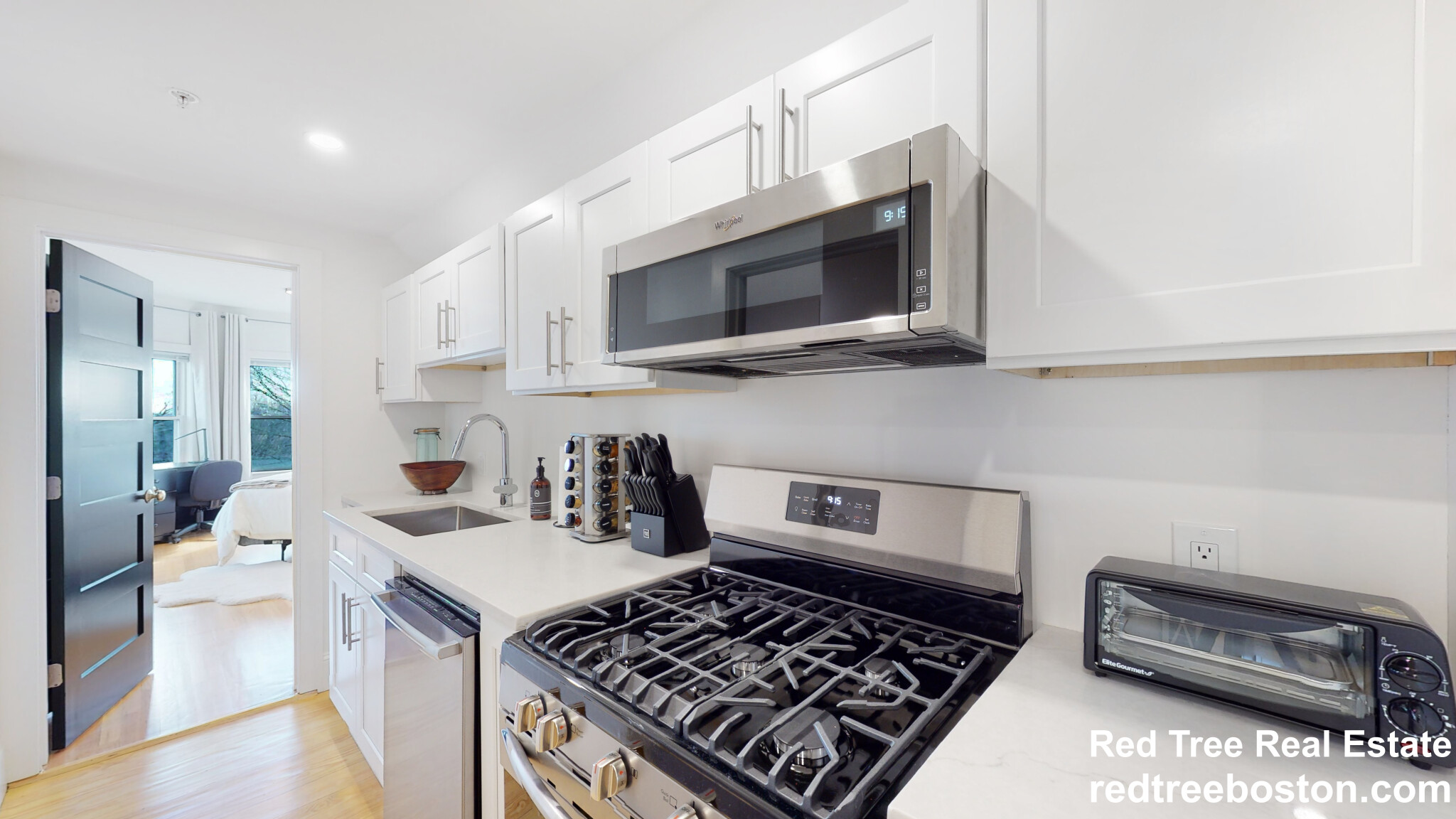 3 bed, 2 bath apartment for rent at 659 South St Unit 3, Roberts — photo 1 of 21