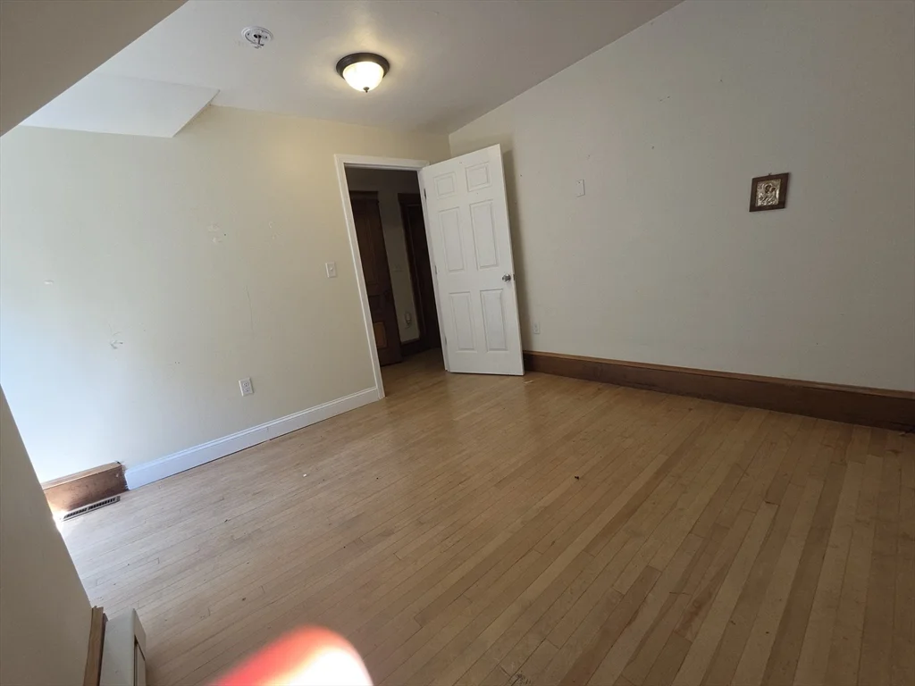 2 bed, 1 bath apartment for rent at 659 Southbridge St Unit 3, South Worcester — photo 10 of 15