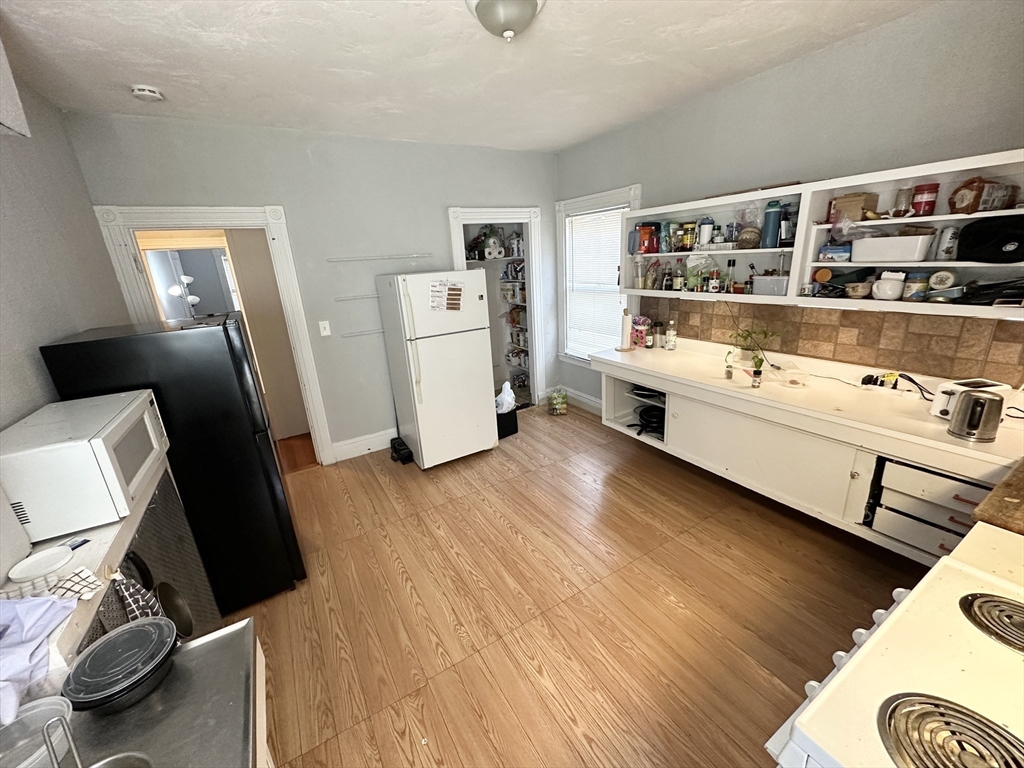 5 bed, 2 bath apartment for rent at 65A Gardner St Unit 2A, Allston
