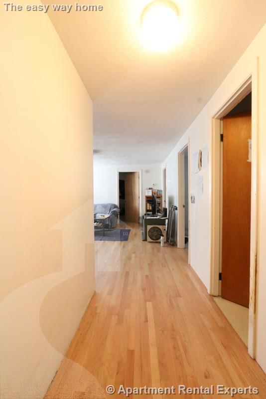 2 bed, 1 bath apartment for rent at 65R Cedar St Unit 3, Porter Square — photo 9 of 15