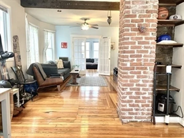 3 bed, 1 bath apartment for rent at 66-68 Cameron Ave Unit 3, Davis Square — photo 2 of 10