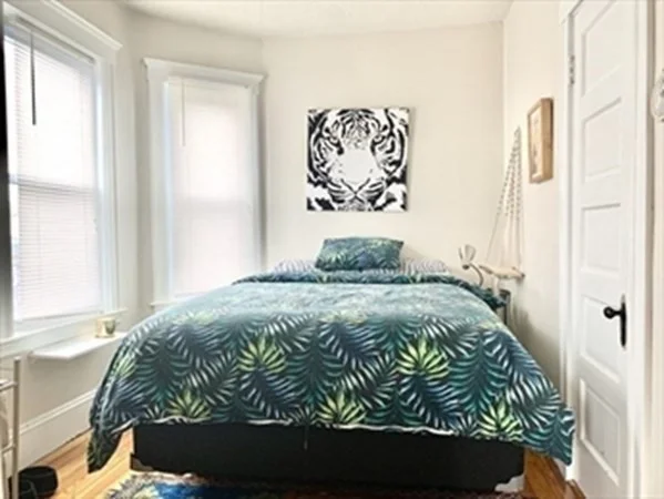 3 bed, 1 bath apartment for rent at 66-68 Cameron Ave Unit 3, Davis Square — photo 10 of 10