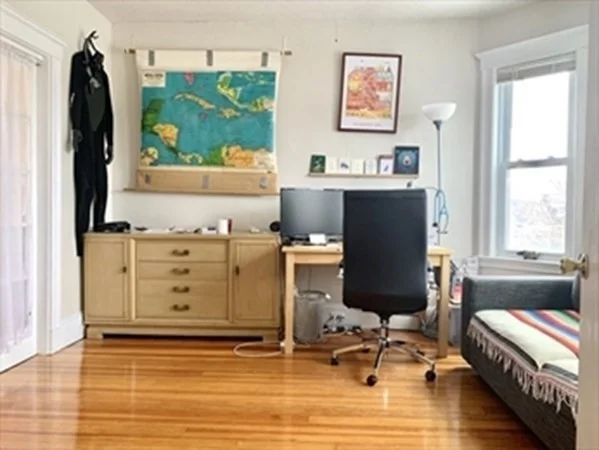3 bed, 1 bath apartment for rent at 66-68 Cameron Ave Unit 3, Davis Square — photo 9 of 10