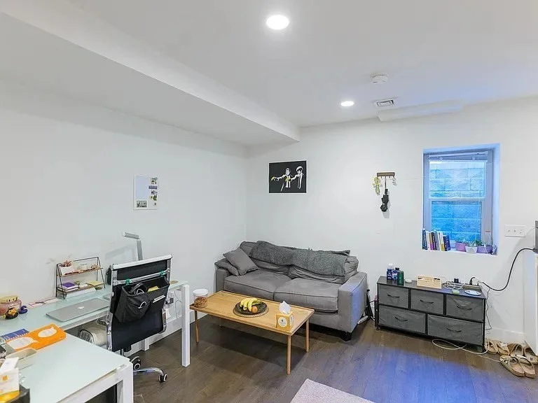 4 bed, 3 bath apartment for rent at 66-68 Hooker St Unit 66, Allston — photo 10 of 21