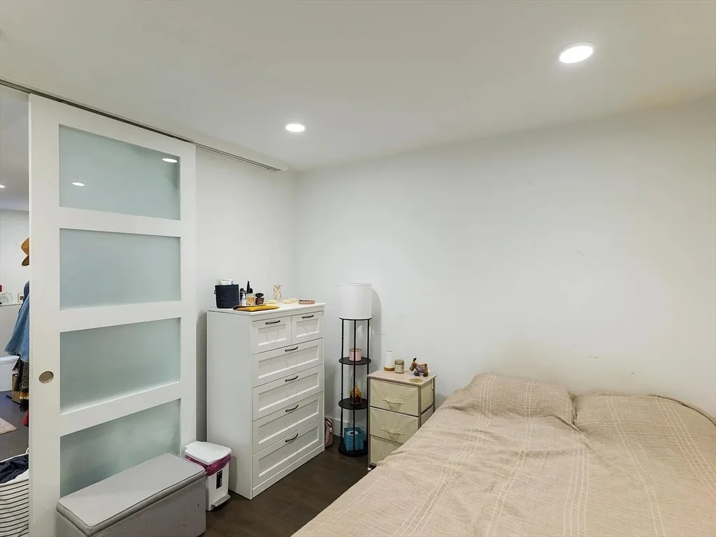 4 bed, 3 bath apartment for rent at 66-68 Hooker St Unit 66, Allston — photo 12 of 21